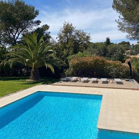 Belle villa à Saint Raphaël dans clos privé Exterior foto
