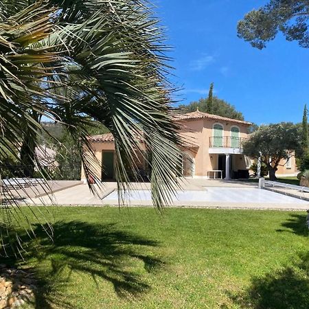 Belle villa à Saint Raphaël dans clos privé Exterior foto