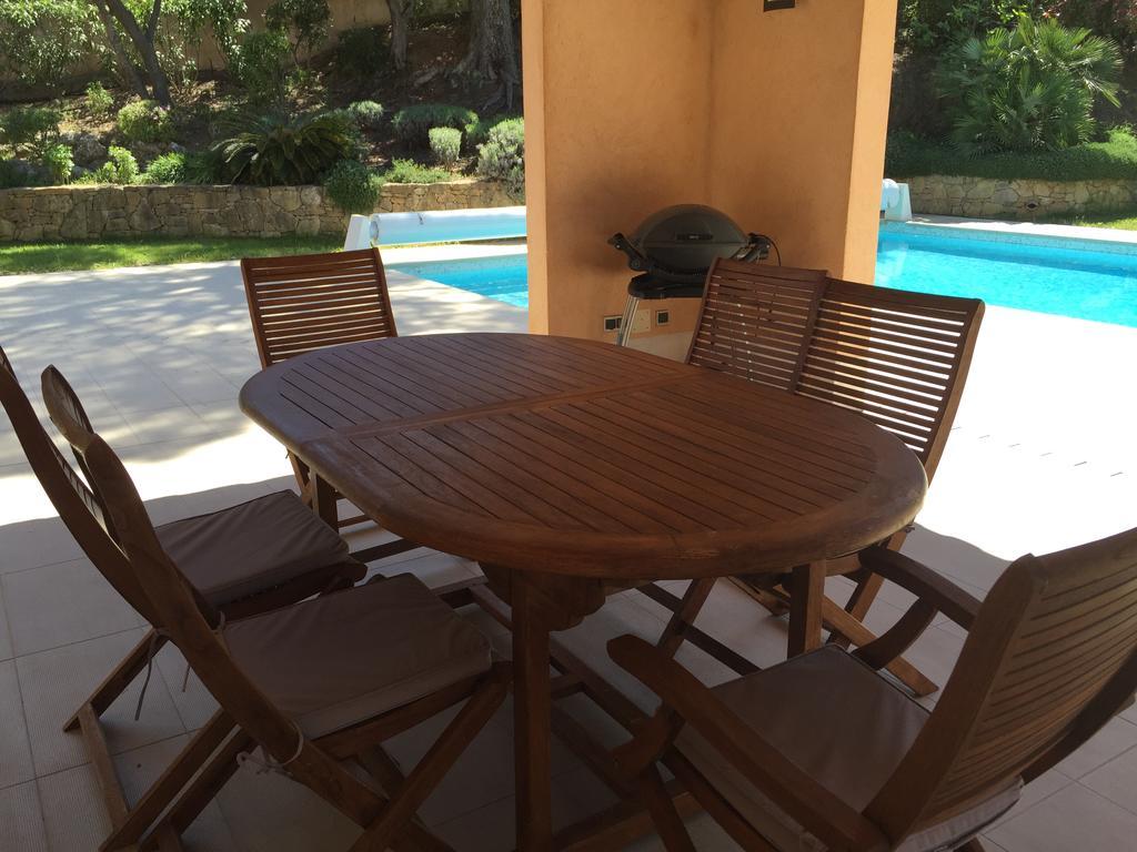 Belle villa à Saint Raphaël dans clos privé Exterior foto