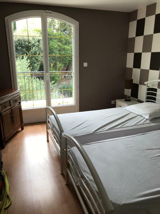 Belle villa à Saint Raphaël dans clos privé Exterior foto