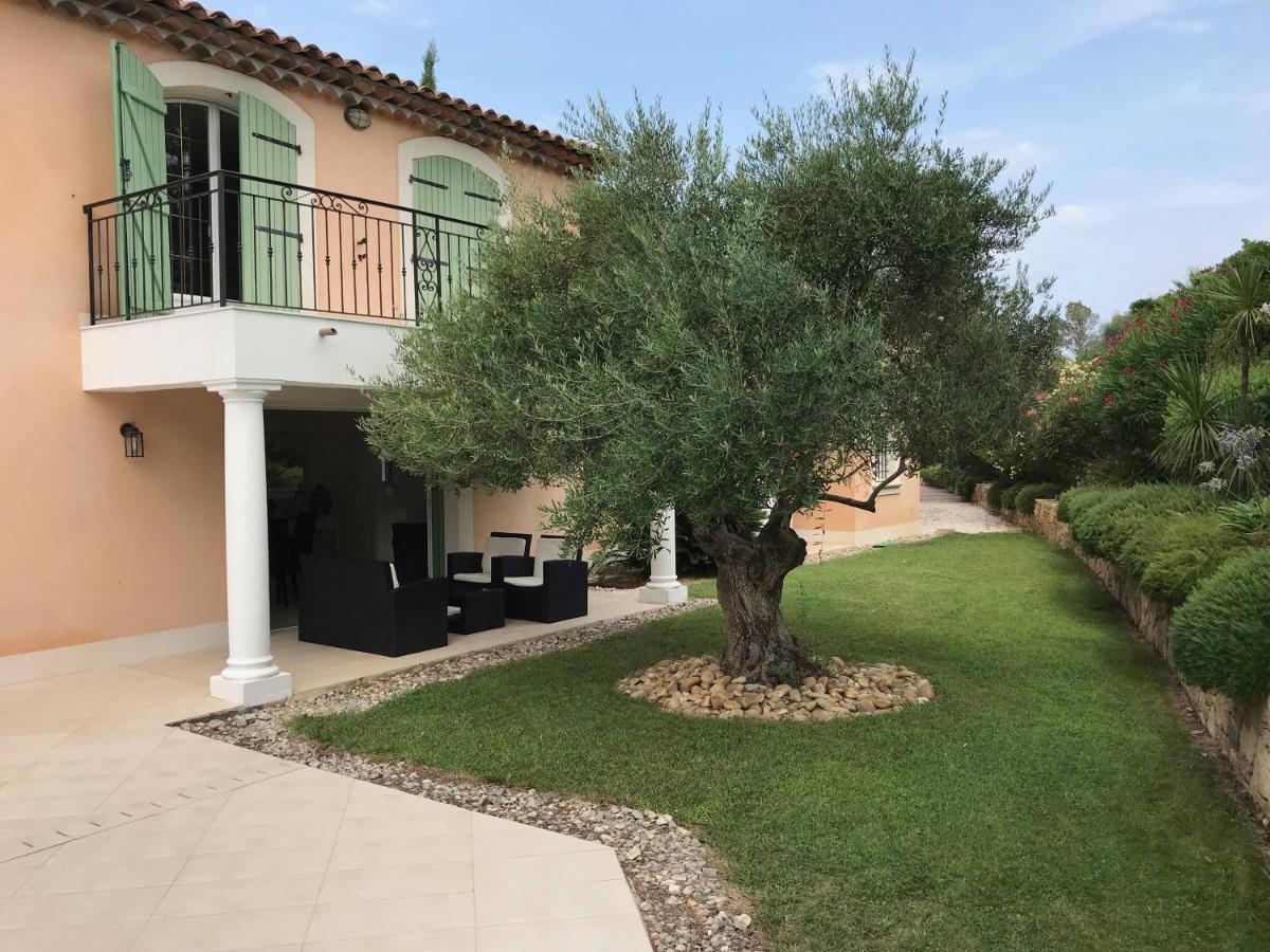Belle villa à Saint Raphaël dans clos privé Exterior foto