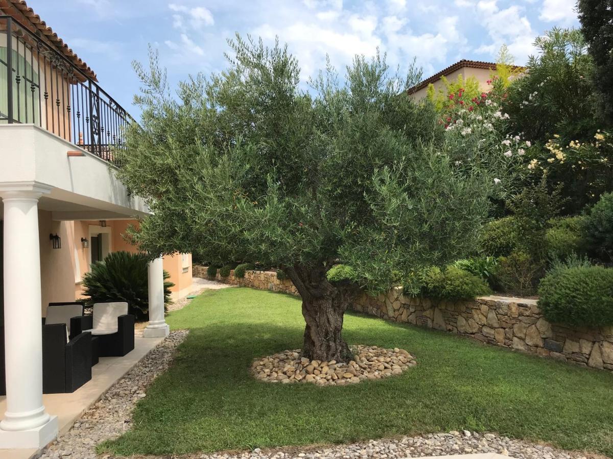 Belle villa à Saint Raphaël dans clos privé Exterior foto